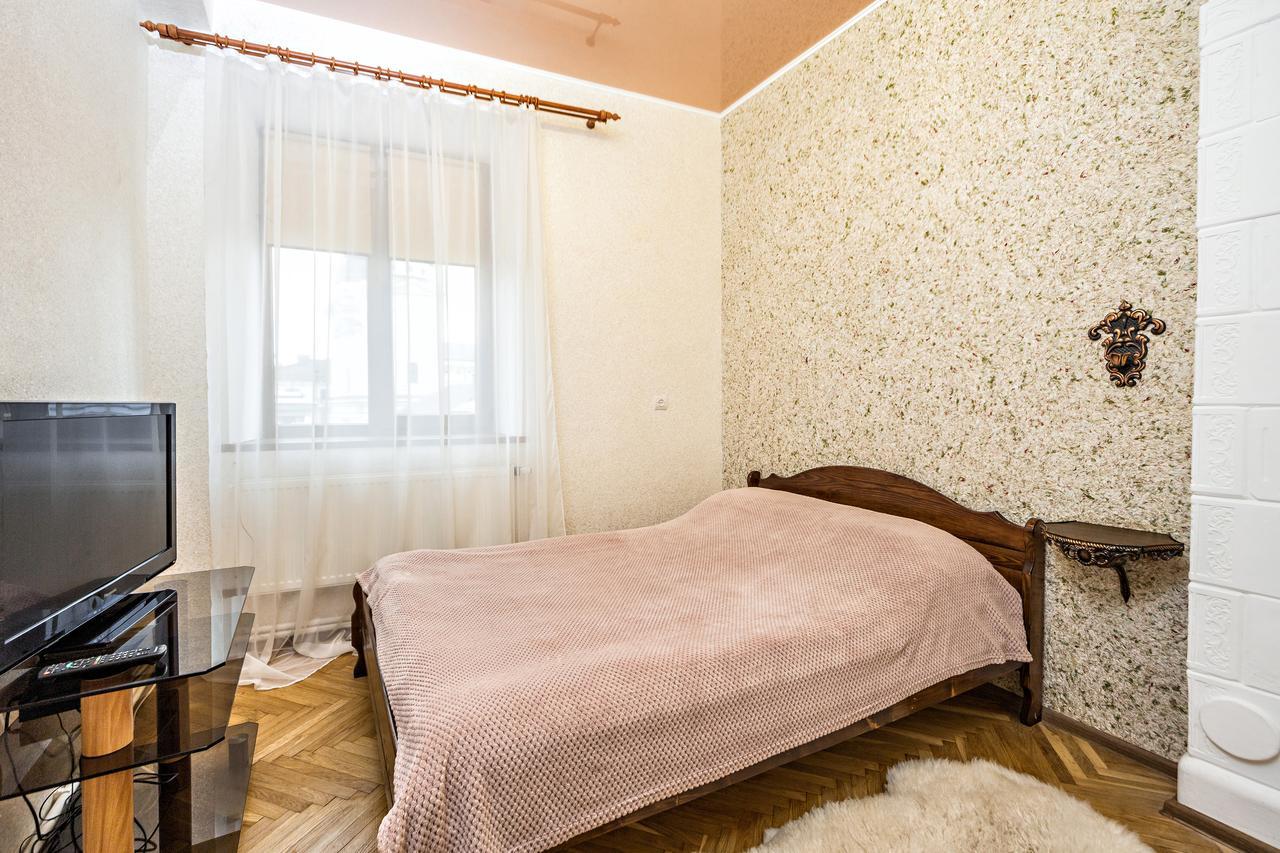 Apartment In A City Center! Krakivska,34 Leópolis Exterior foto