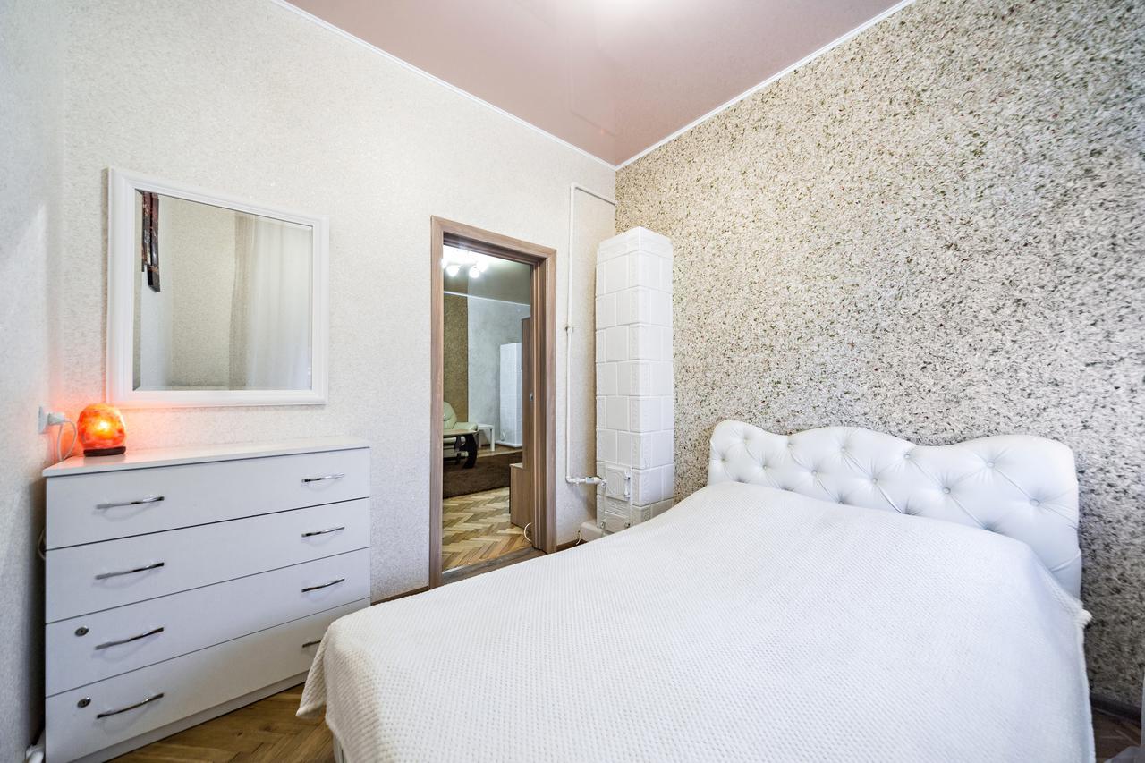 Apartment In A City Center! Krakivska,34 Leópolis Exterior foto
